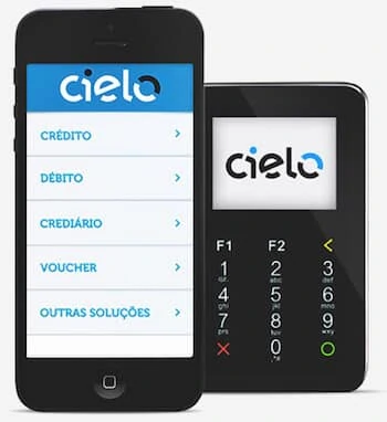 Cielo Mobile e celular mostrando app