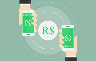 Ilustraçãod e fundo azul exibindo telas de dois celulares recebendo e enviando pagamento via WhatsApp, com o símbolo do Real no meio